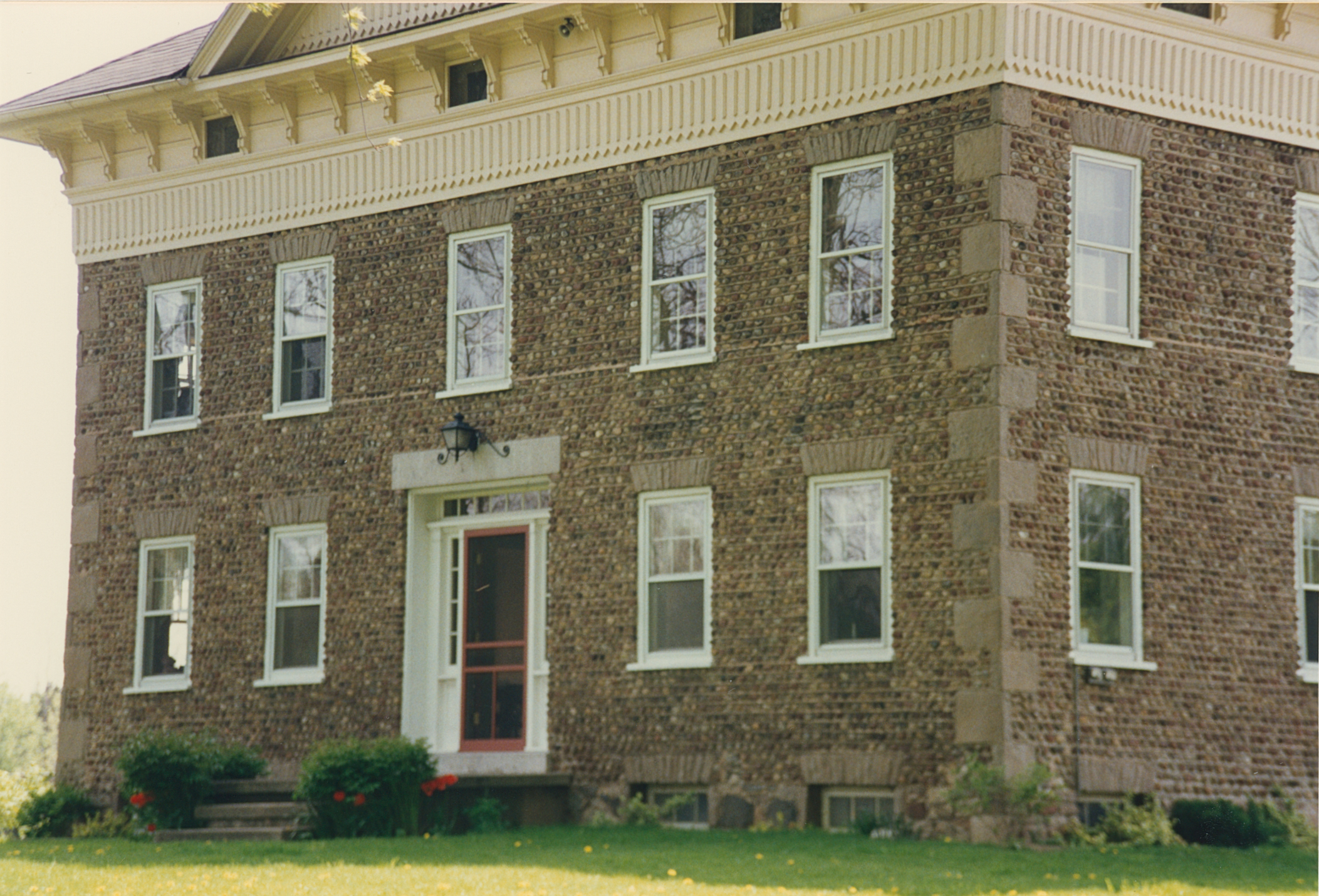 Pal-23 2121 Walker Rd 3